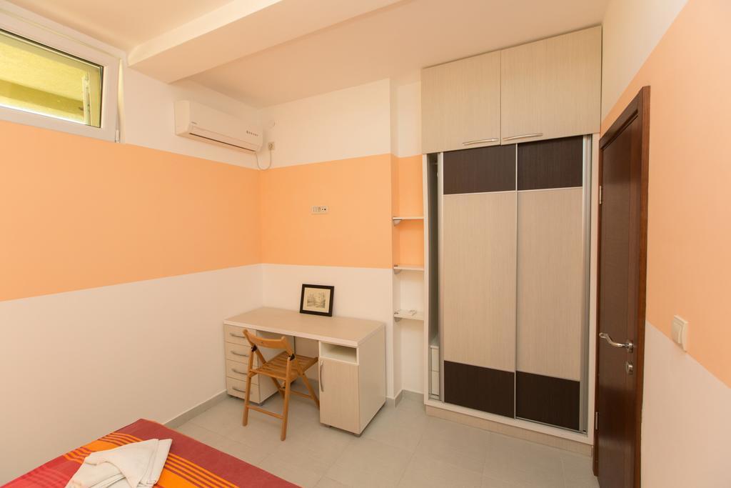 Apartments Aleksandra Podgorica Pokoj fotografie