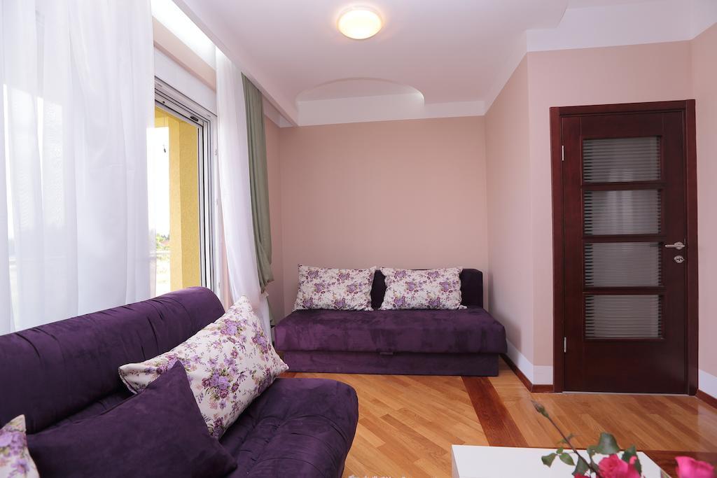 Apartments Aleksandra Podgorica Pokoj fotografie