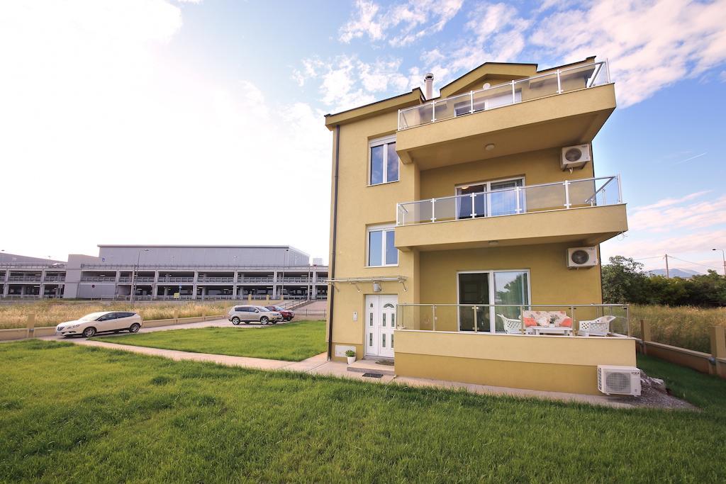 Apartments Aleksandra Podgorica Pokoj fotografie